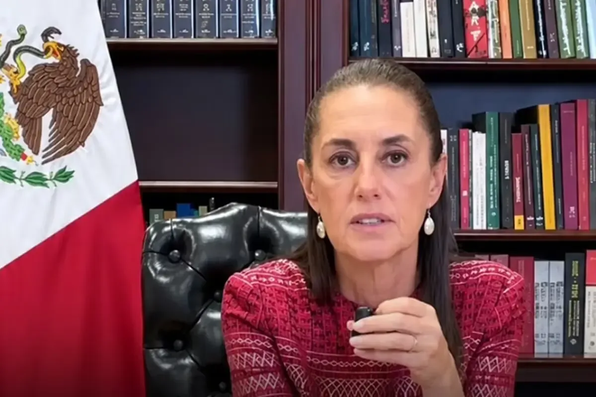 La presidenta se comunicó con jóvenes para abordar la violencia en redes y garantizar entornos digitales seguros.