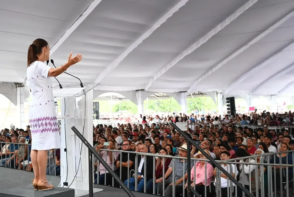 La Presidenta subraya la importancia de los programas de bienestar en el estado durante su visita a Monterrey.