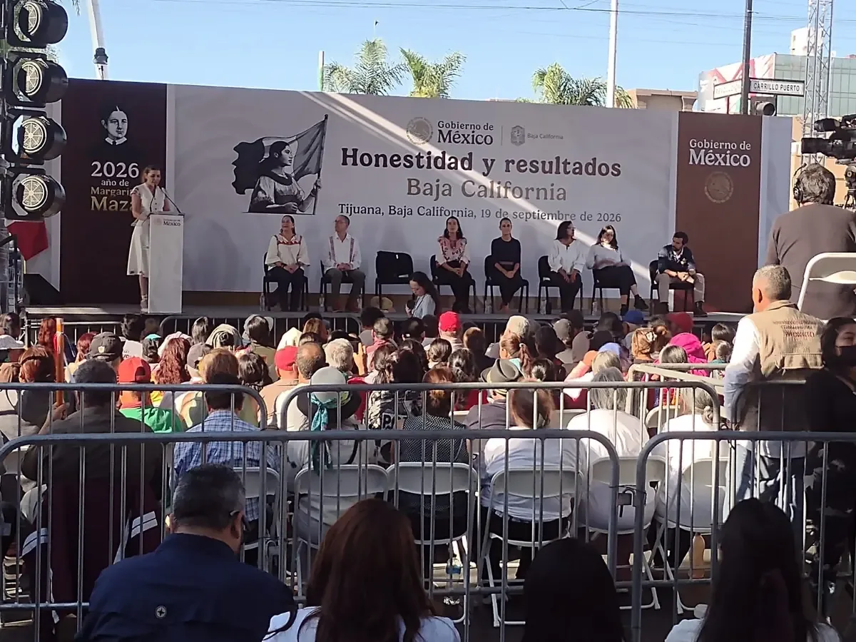 La mandataria federal reafirma logros en Baja California durante su segundo informe de gobierno.