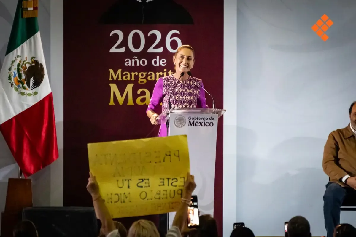 La presidenta de México resalta la importancia del apoyo del gobierno a los ciudadanos de Michoacán.