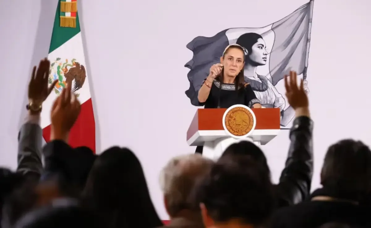 La presidenta insistió en que la ley limita la participación política de organizaciones religiosas en México.