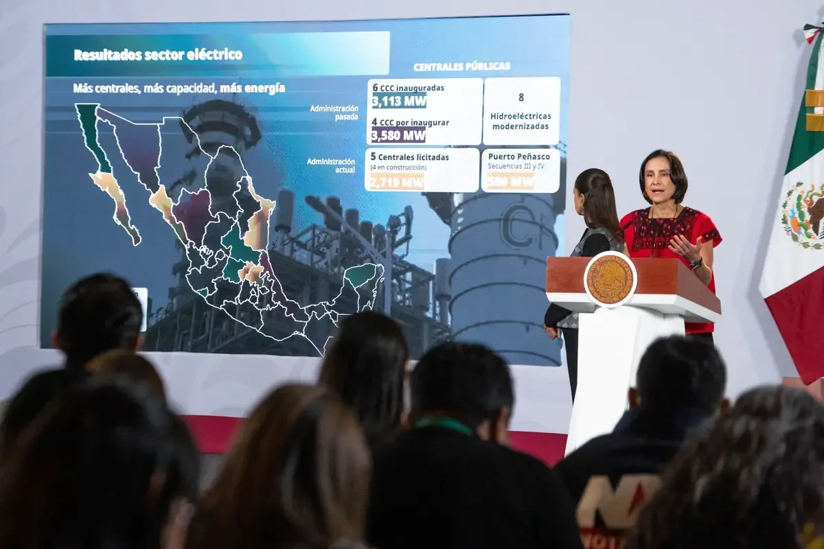 La presidenta y la CFE notifican causas de cortes de luz, que persisten a pesar de inversiones.