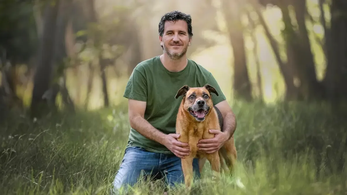 La educación canina evoluciona hacia una relación más profunda entre familias y mascotas.