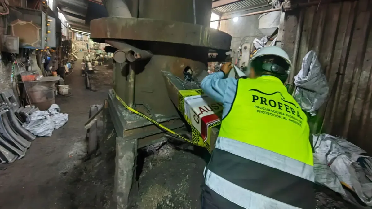La clausura incluye medidas correctivas para mitigar las emisiones contaminantes en San Pablo del Monte.