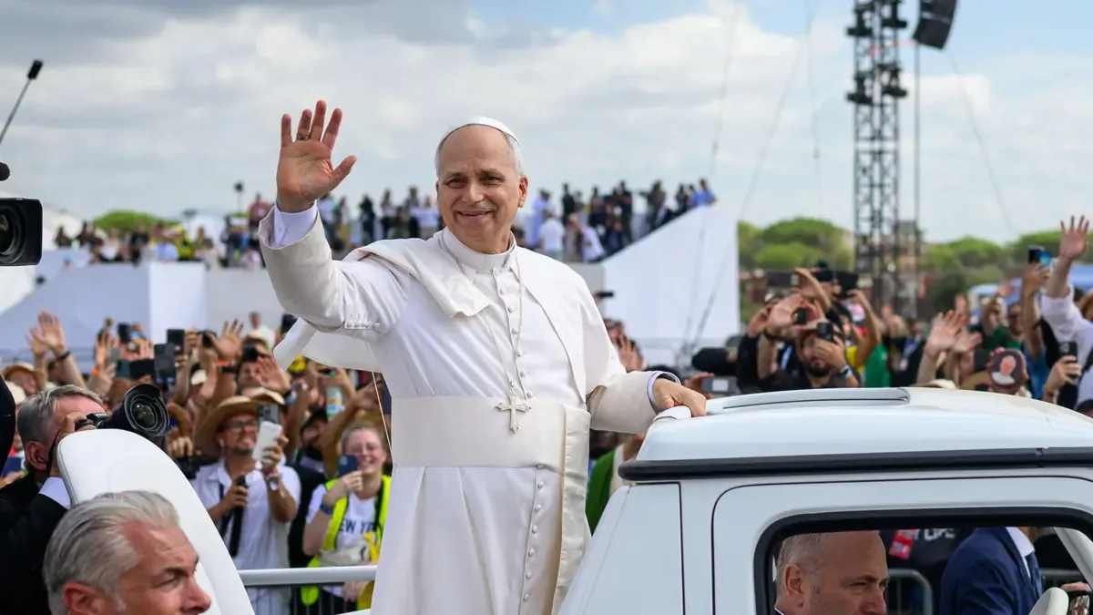 Se esperan miles de jóvenes en un evento espiritual único en la Plaza de Lima.