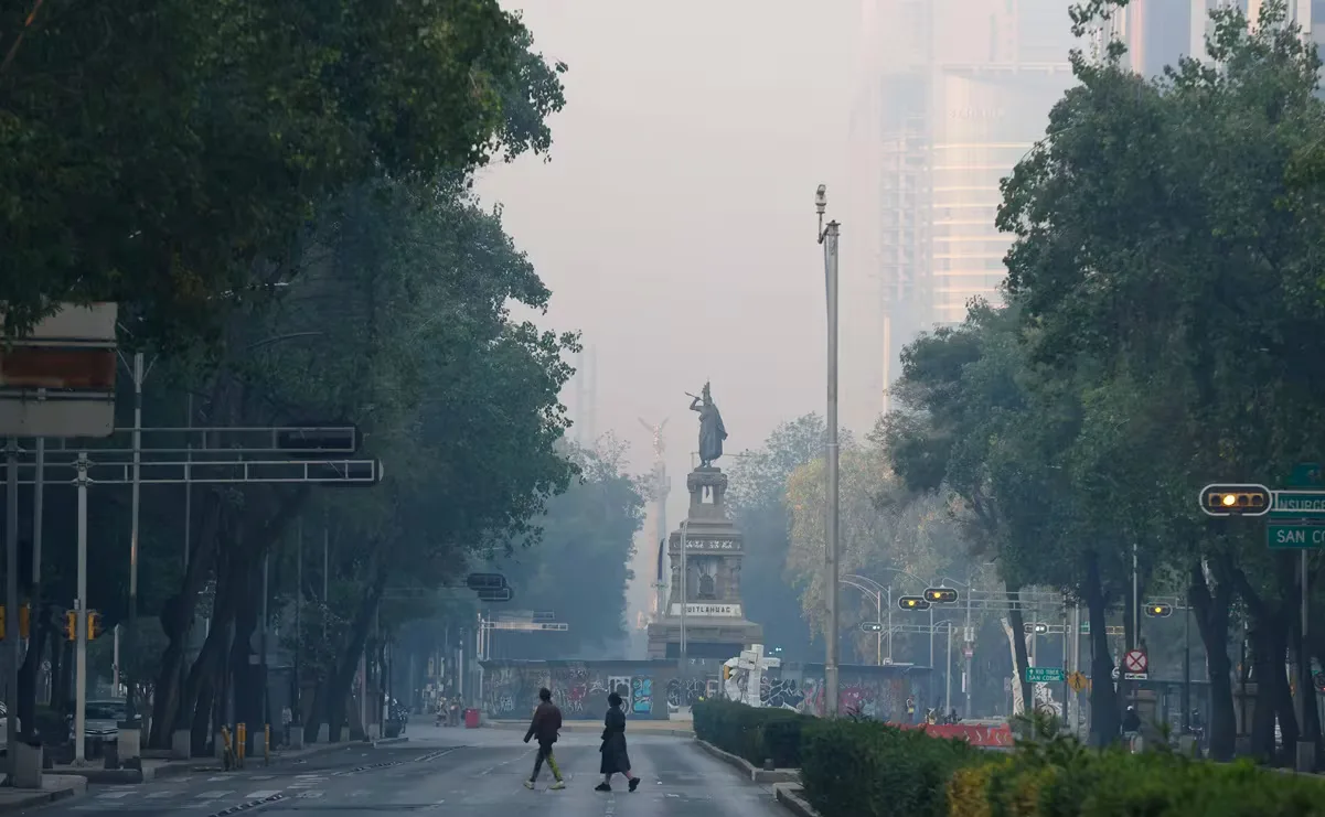Clima en la CDMX pronostica frescura y lluvias ligeras este sábado.