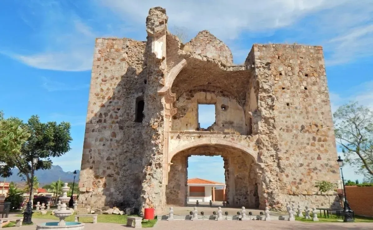 Clima soleado en El Rosario, Sinaloa, perfecto para actividades al aire libre.