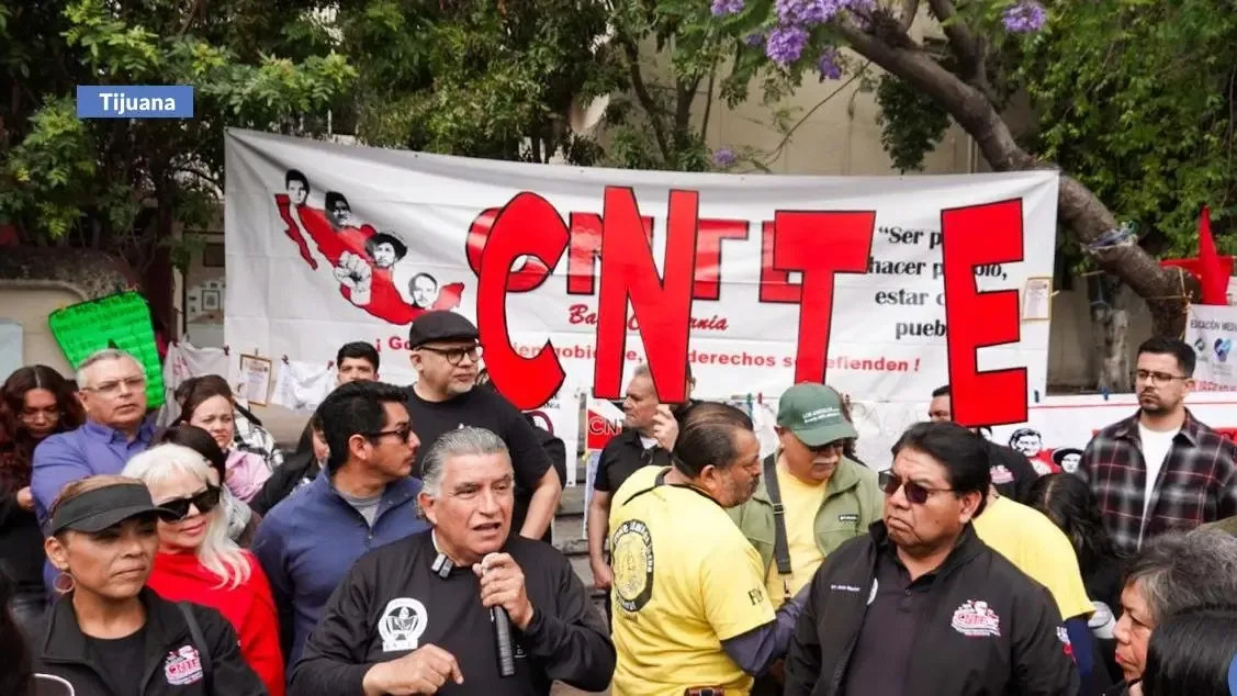 La Coordinadora Nacional de Trabajadores de la Educación exige la abrogación de la Ley del ISSSTE y pago a interinos.