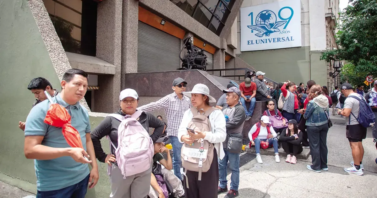 La Coordinadora Nacional de Trabajadores de la Educación exige atención a sus demandas en medio de la movilización nacional.