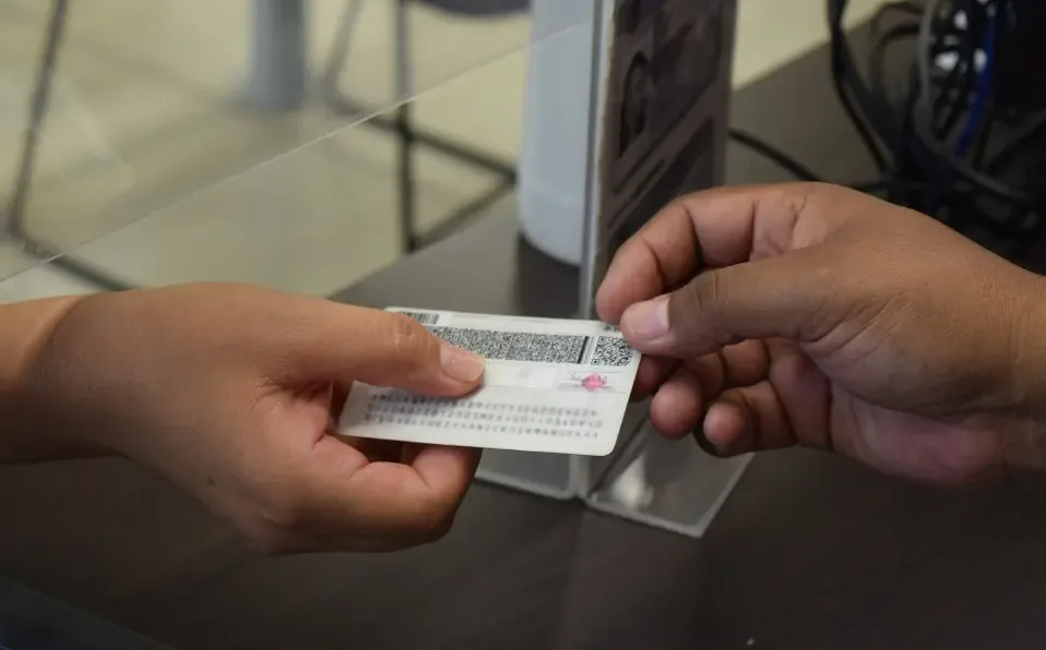 El INE confirma que solo se podrá votar con credencial vigente en elecciones de Coahuila.