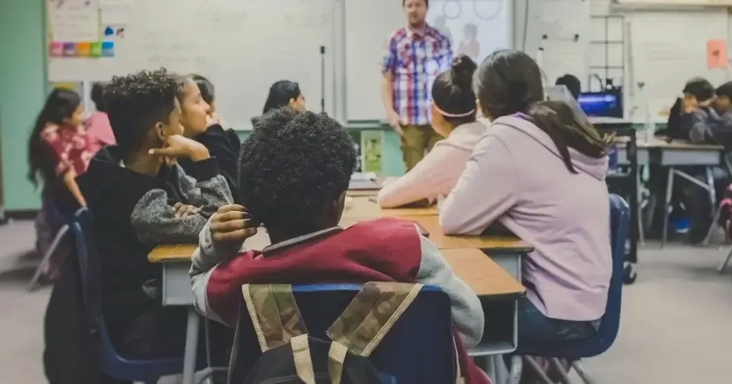 La comunidad educativa está expectante ante posibles cambios en el calendario escolar por altas temperaturas.