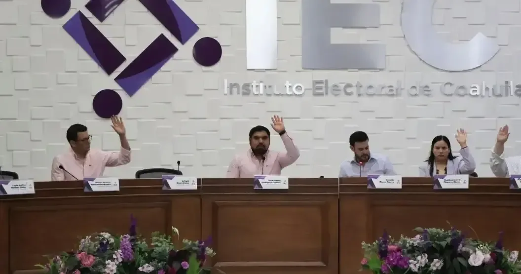 Dieciocho aspirantes se perfilan para liderar el Instituto Electoral de Coahuila tras cumplir con evaluaciones del INE.