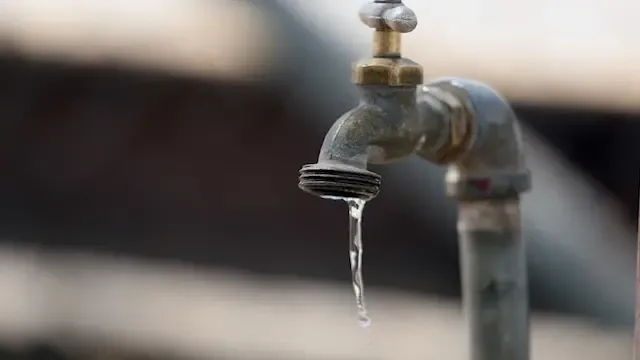 La coordinación entre gobierno estatal y municipal busca enfrentar la problemática del suministro de agua en Torreón.