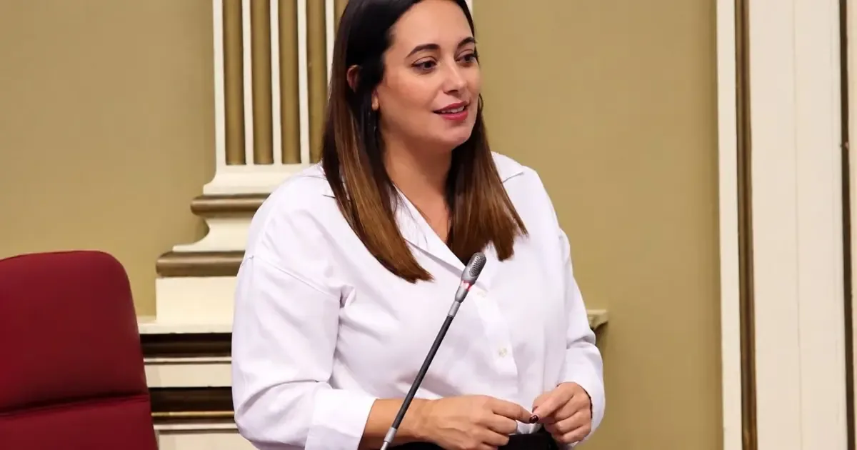 La muerte de Cristina Calero, relevante figura política y docente, conmueve a la comunidad de Arrecife.