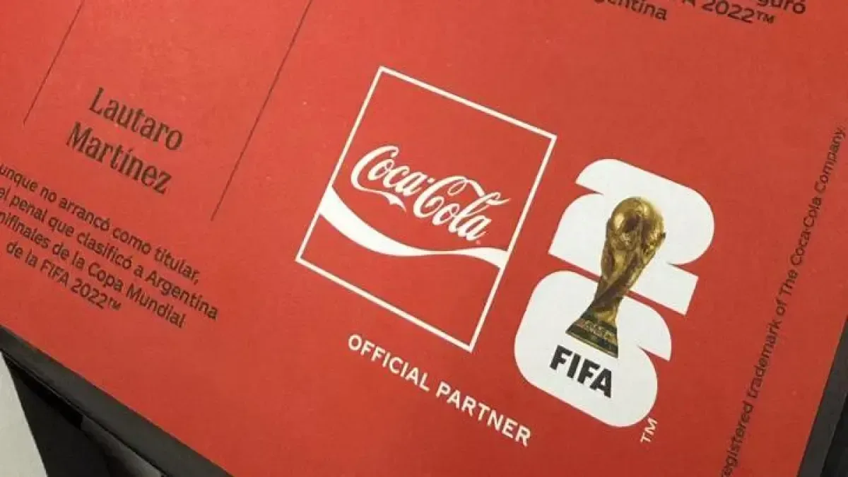 Coca-Cola lanza una colección única de láminas para el álbum del Mundial 2026.