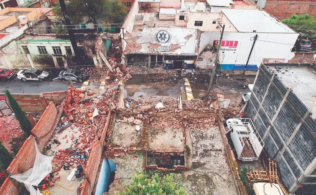 Un ataque con coche bomba reitera la violencia del CJNG en Zacatecas, ahora con un saldo de 11 heridos.