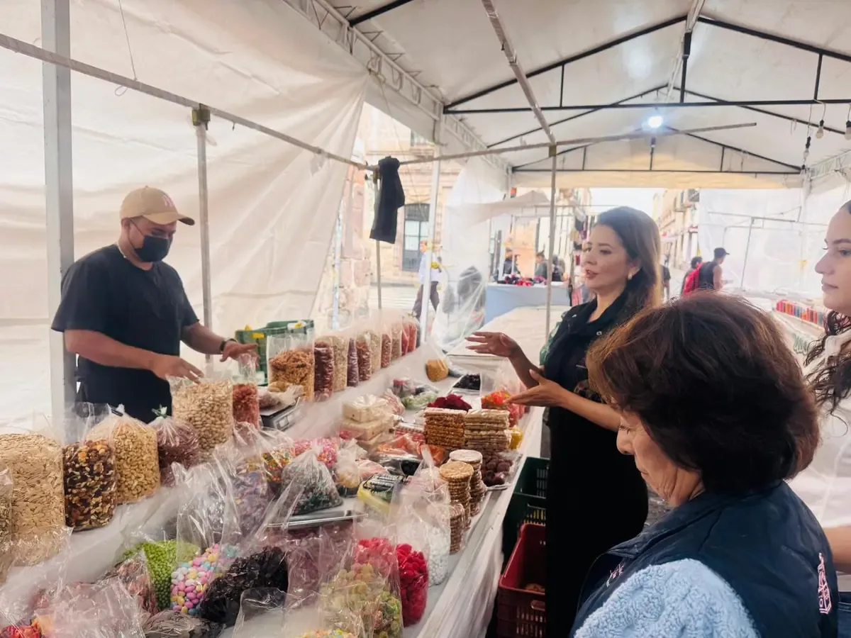 La vigilancia busca garantizar la salud pública en de los festejos por el nacimiento de Morelos.