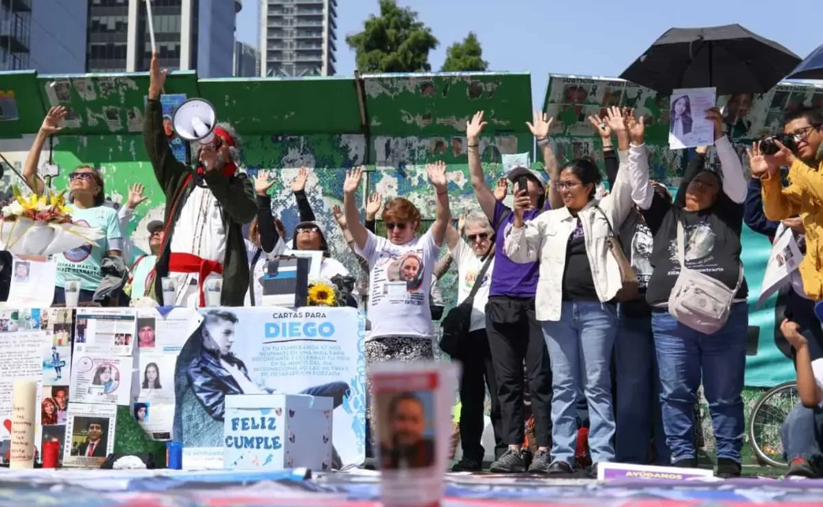 Más de 135 mil personas desaparecidas en México son visibilizadas en una intensa jornada de protesta.
