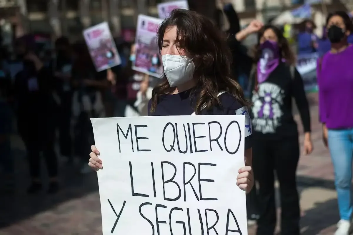Colectivos feministas se movilizan por la justicia y la seguridad de las mujeres en Cuernavaca.