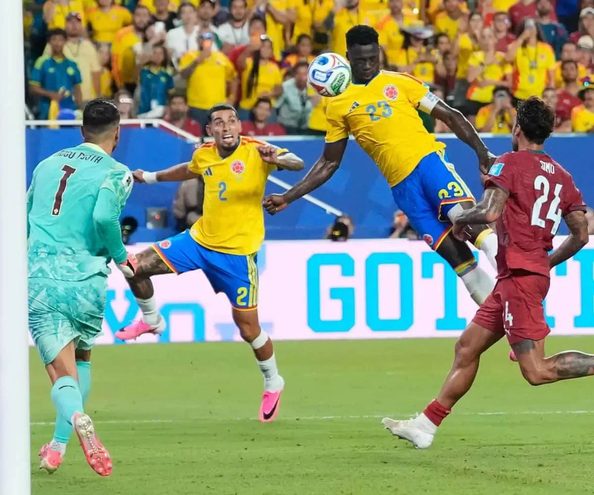 El equipo colombiano se enfrenta a Ghana en la siguiente instancia del torneo.
