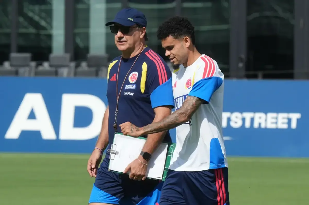 El equipo colombiano se enfrenta a Ghana en busca de su lugar en los octavos de final del Mundial.