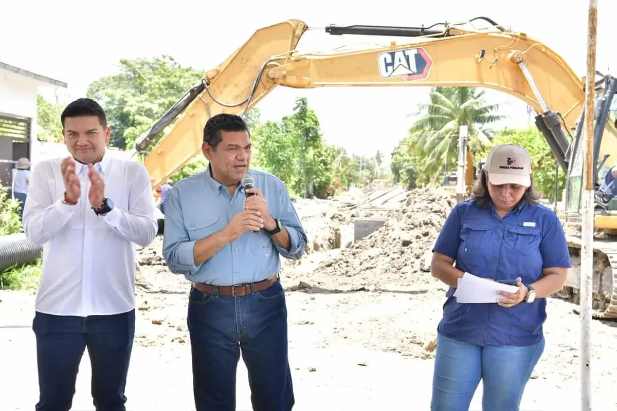 Importante inversión en infraestructura hidráulica mejora la calidad de vida en Comalcalco ante temporales de lluvia.