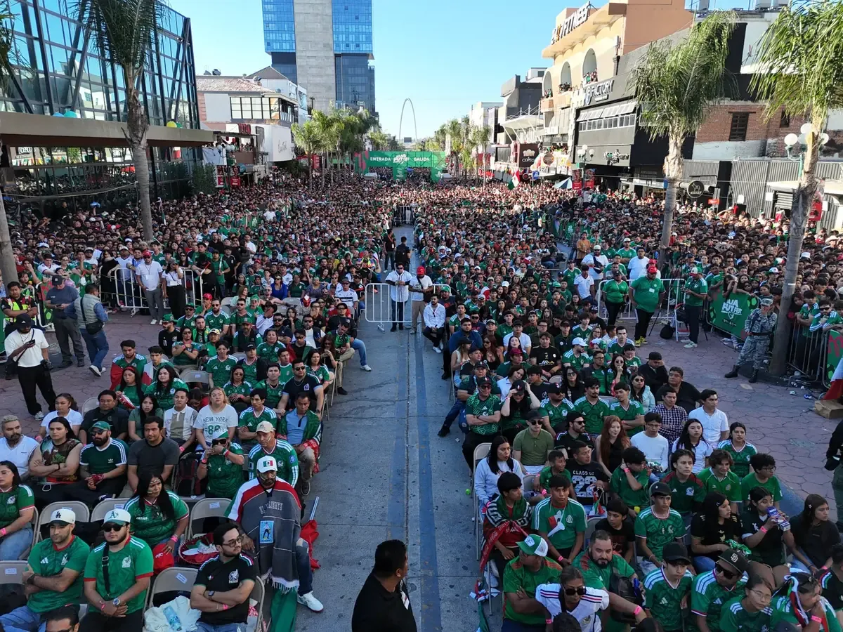 El aumento en las ventas locales se debe a la temporada alta y turismo.