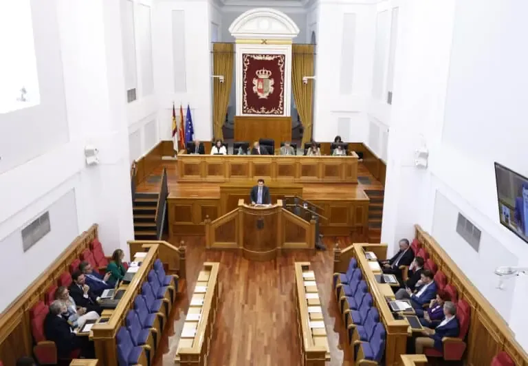 Llamado a un consenso tras un debate fallido en las Cortes de Castilla-La Mancha.