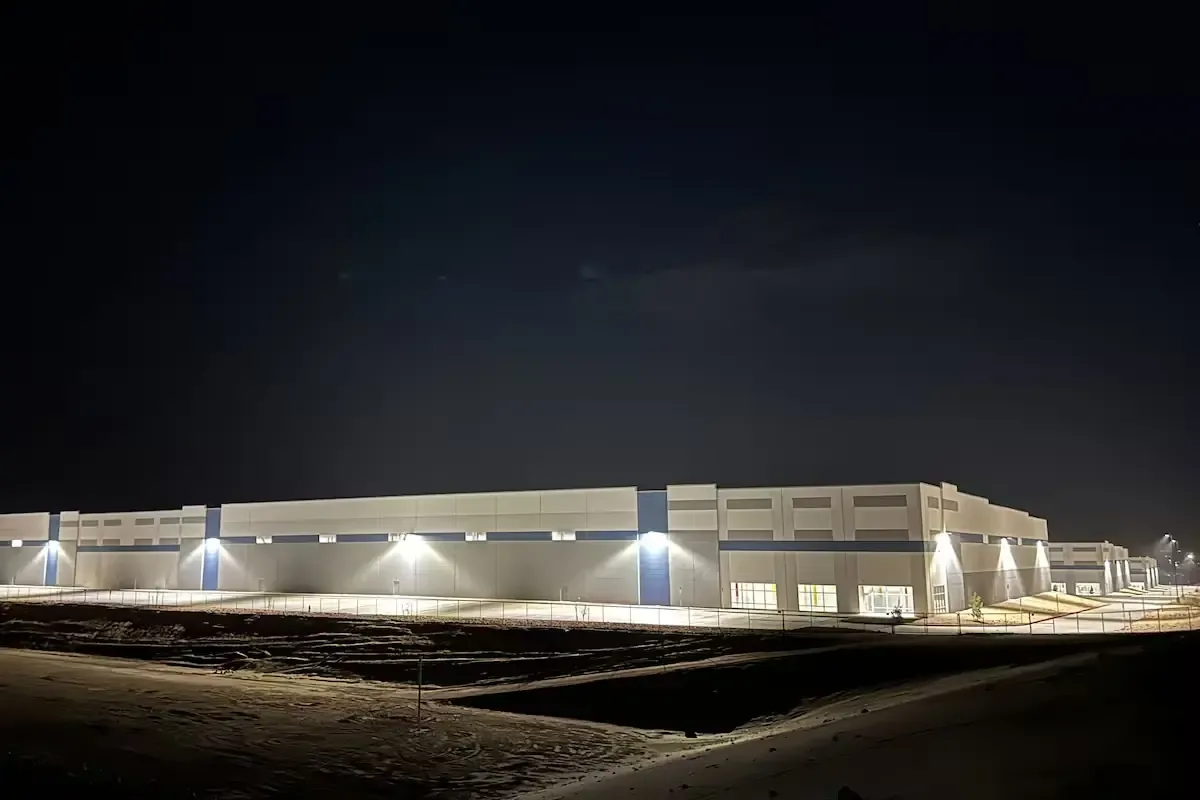 Comunidades locales se oponen a la expansión silenciosa de ICE en la frontera.