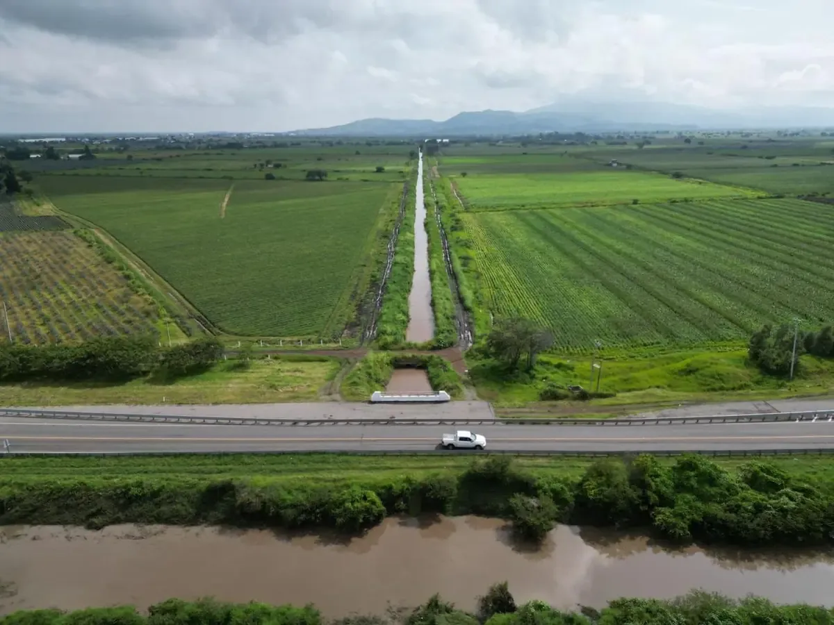 Niveles de almacenamiento elevados impulsan la agricultura y preservan ecosistemas en el estado.