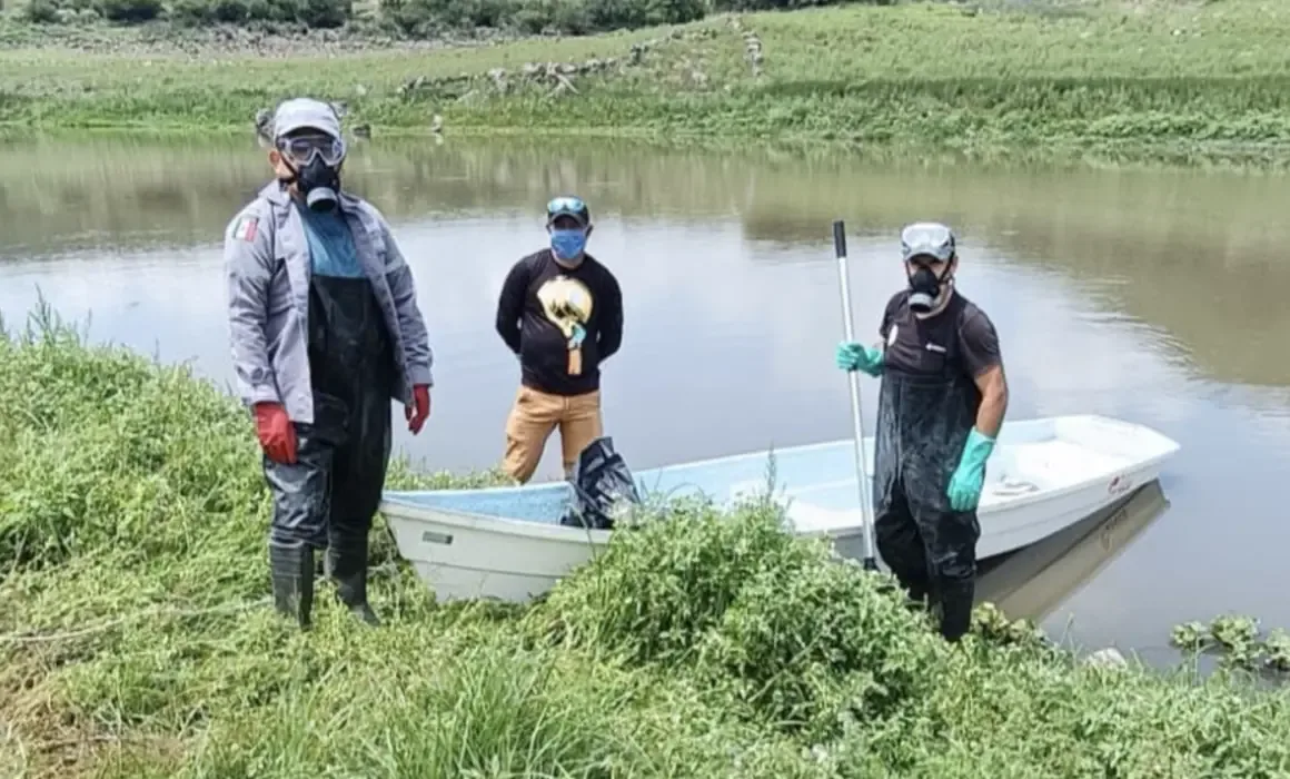 El alcalde de Corregidora aclara responsabilidades sobre el embalse ante acusaciones políticas.