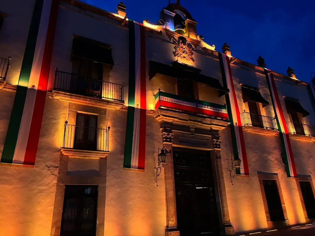 Los festejos patrios se llevarán a cabo sin restricciones en la venta de bebidas alcohólicas.
