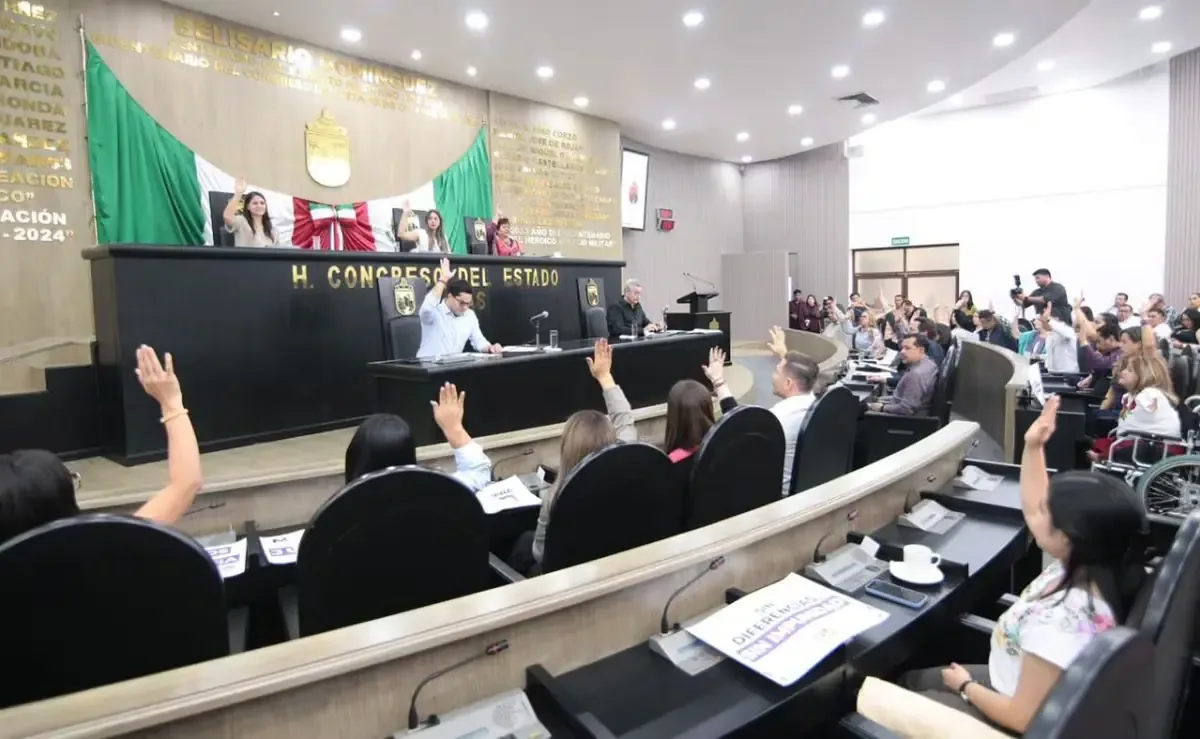 La reforma busca garantizar la equidad política entre los aspirantes a cargos de elección popular.