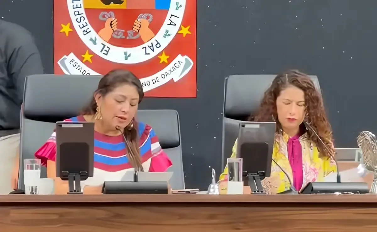 La decisión responde a la situación de violencia y vínculos del alcalde con el crimen organizado.