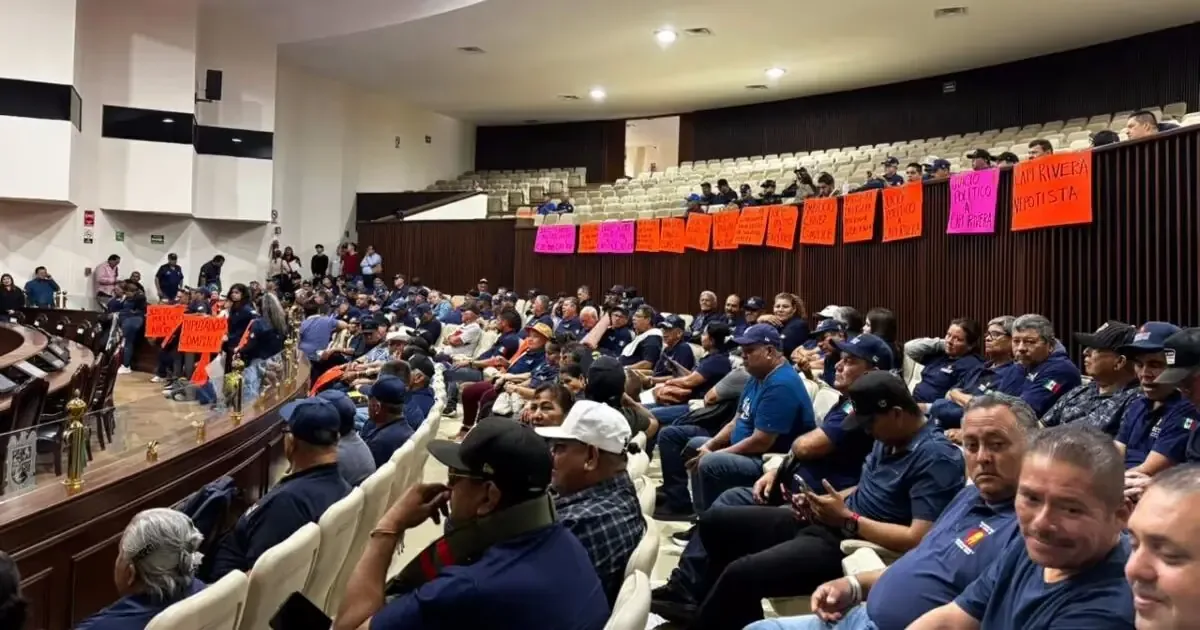 La Jucopo se compromete a revisar recursos y fomentar el diálogo con los policías jubilados y sus familias.