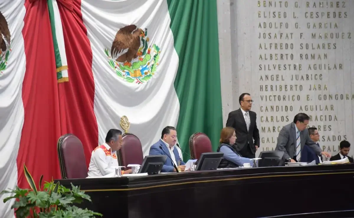 La nueva legislación busca proteger a transportistas y prevenir robos en accidentes viales.