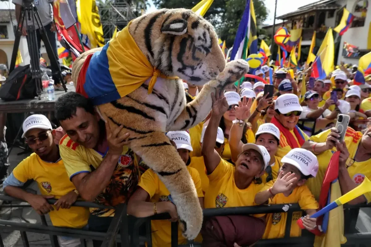 Aumenta el apoyo a líderes conservadores en varios países latinoamericanos como parte de un cambio político regional.