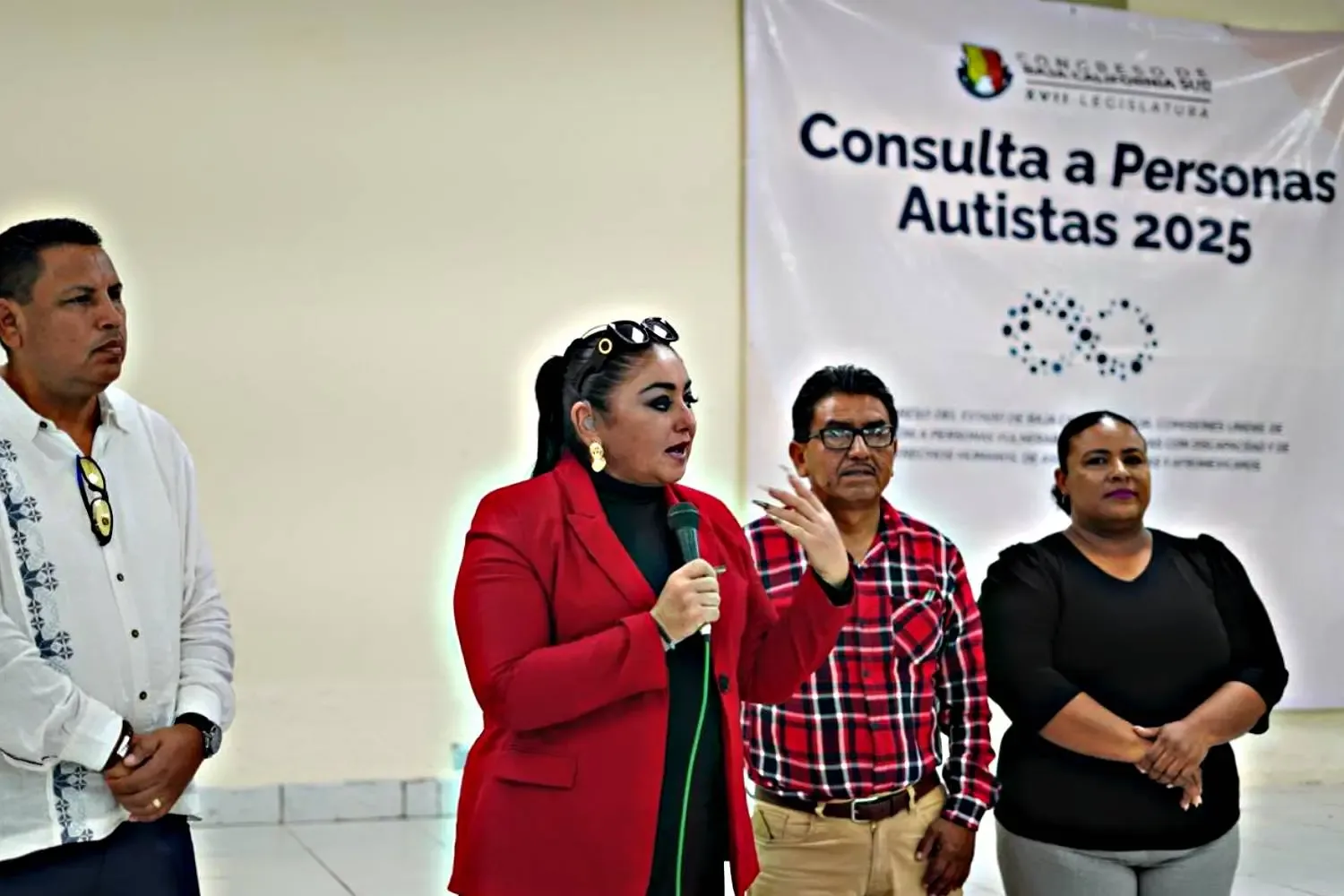 Consulta ciudadana en Comondú para la Ley de Autismo en Baja California Sur.