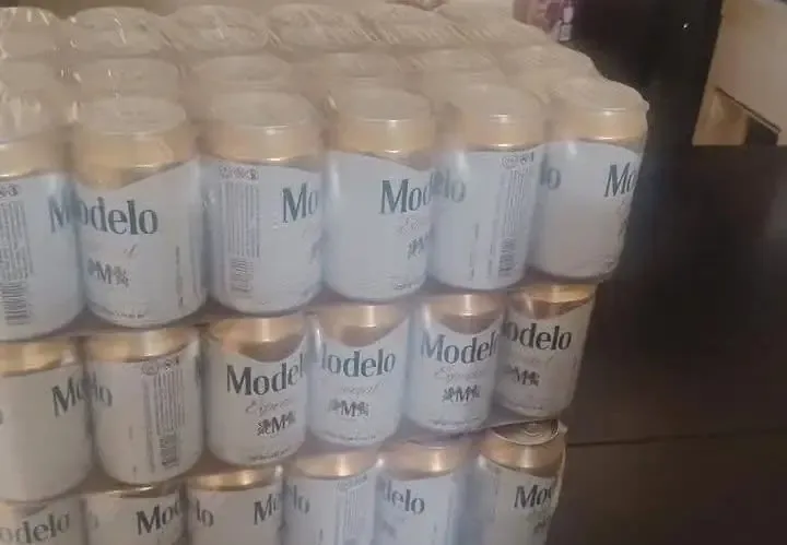 La restricción en la venta de alcohol antes de elecciones provoca un aumento en la afluencia de clientes en la ciudad.