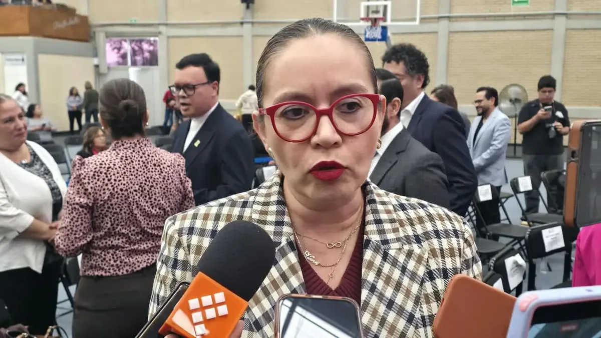 La rectora Yarabí Ávila reporta avance en los foros informativos y la recolección de propuestas.