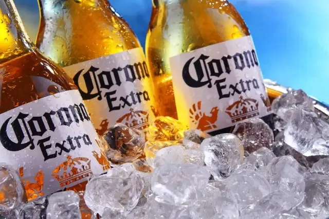 La marca mexicana Corona lidera el ranking global de cervezas por tercer año consecutivo, destacando su fuerte desempeño.