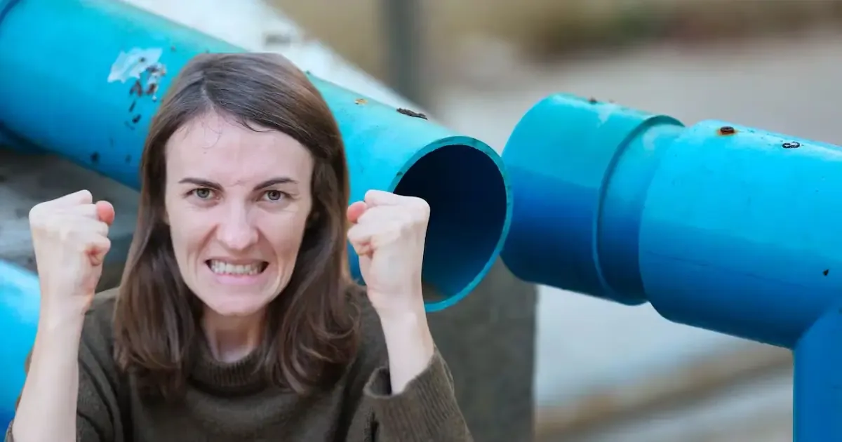 La alcaldía Magdalena Contreras experimenta un corte programado de agua por reparaciones, afectando a varias colonias.