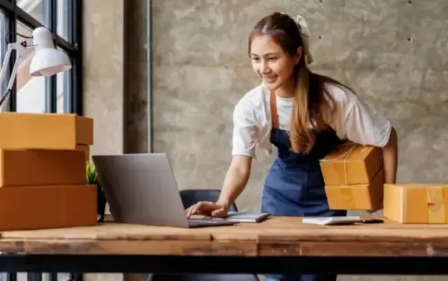 La economía nocturna en la frontera se transforma con el Q-Commerce, mejorando el servicio y creando empleo.