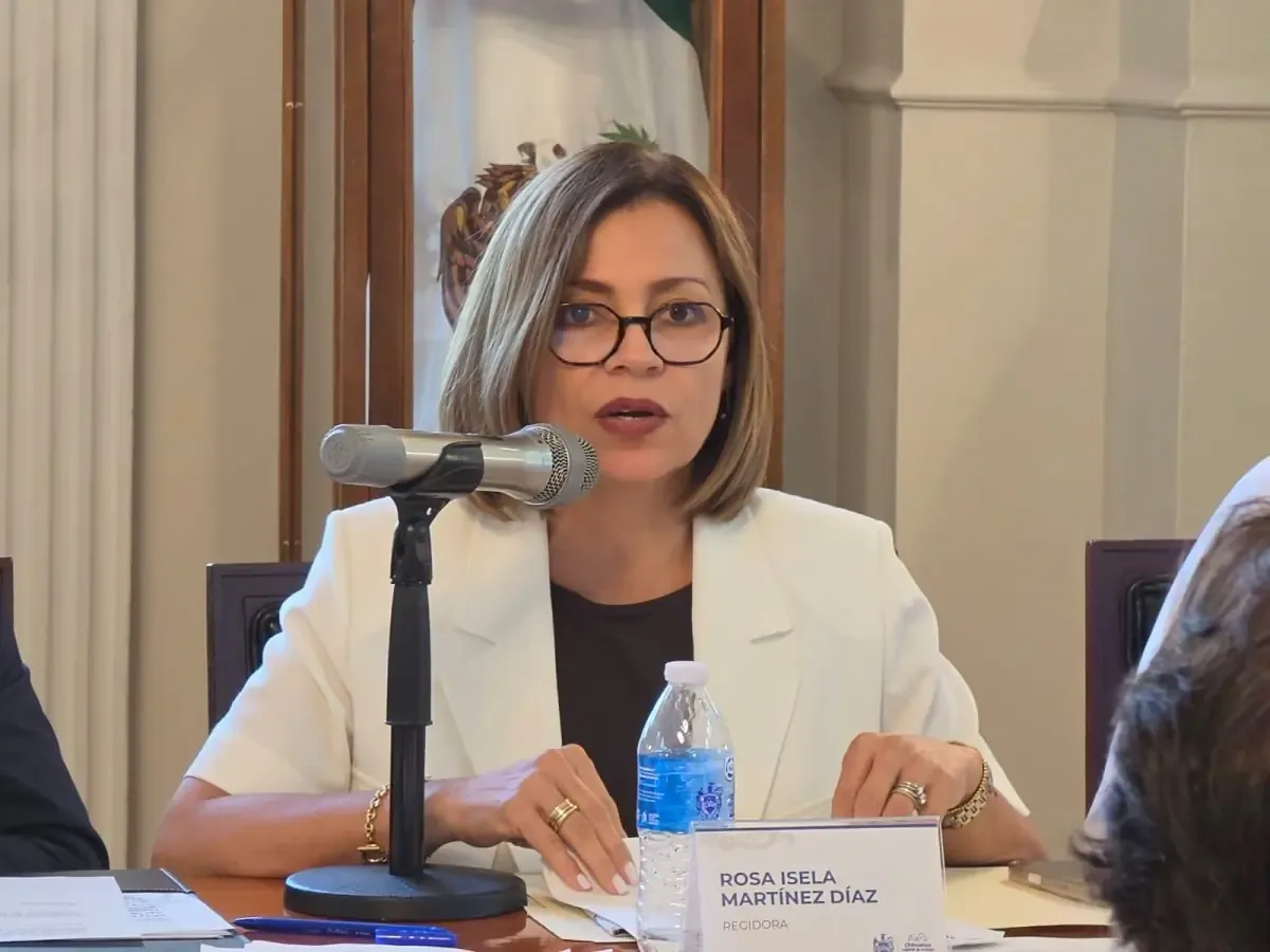 Isela Martínez pide al Gobierno Federal garantizar el suministro eléctrico en medio de apagones que afectan el acceso al agua.