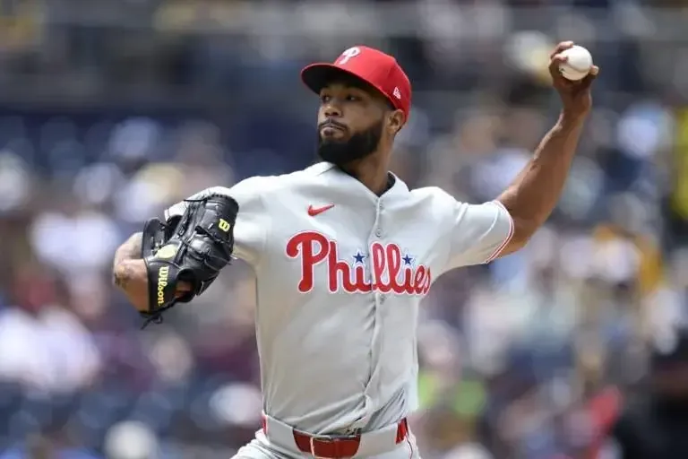 El lanzador dominicano alcanza 44 innings sin permitir carreras en MLB.