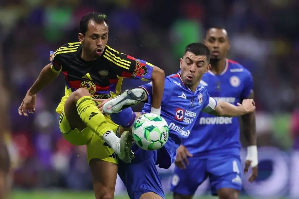 La Máquina Celeste recibe a las Águilas buscando mantener su invicto en casa y aumentando su probabilidad de victoria.