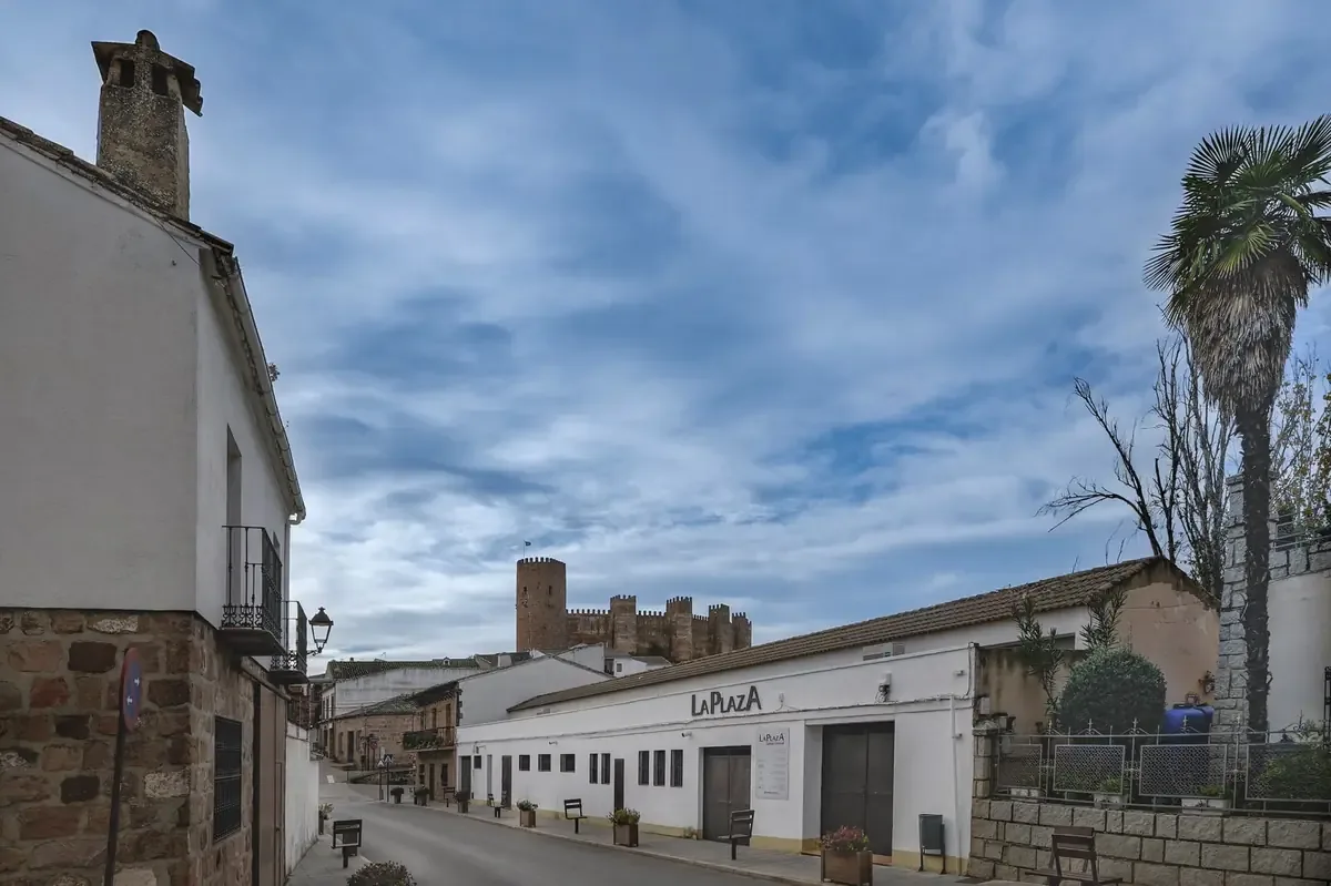 La aprobación del alcalde con licencia aumenta mientras se prepara para buscar un nuevo cargo en el gobierno estatal.