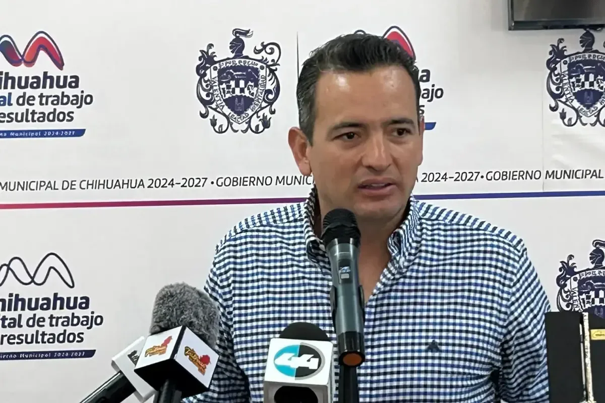 El aspirante a la gubernatura descarta alianzas y acepta resultados del proceso interno.