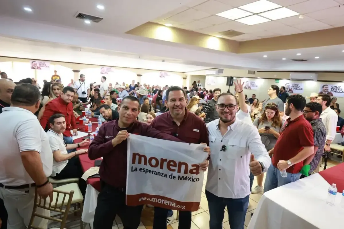 El alcalde con licencia suma apoyos en Chihuahua mientras Morena define a su candidato.