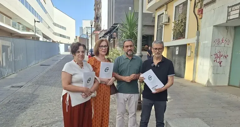 El sindicato exige diálogo inmediato ante la falta de respuesta del Gobierno de Extremadura sobre salarios de los empleados públicos.